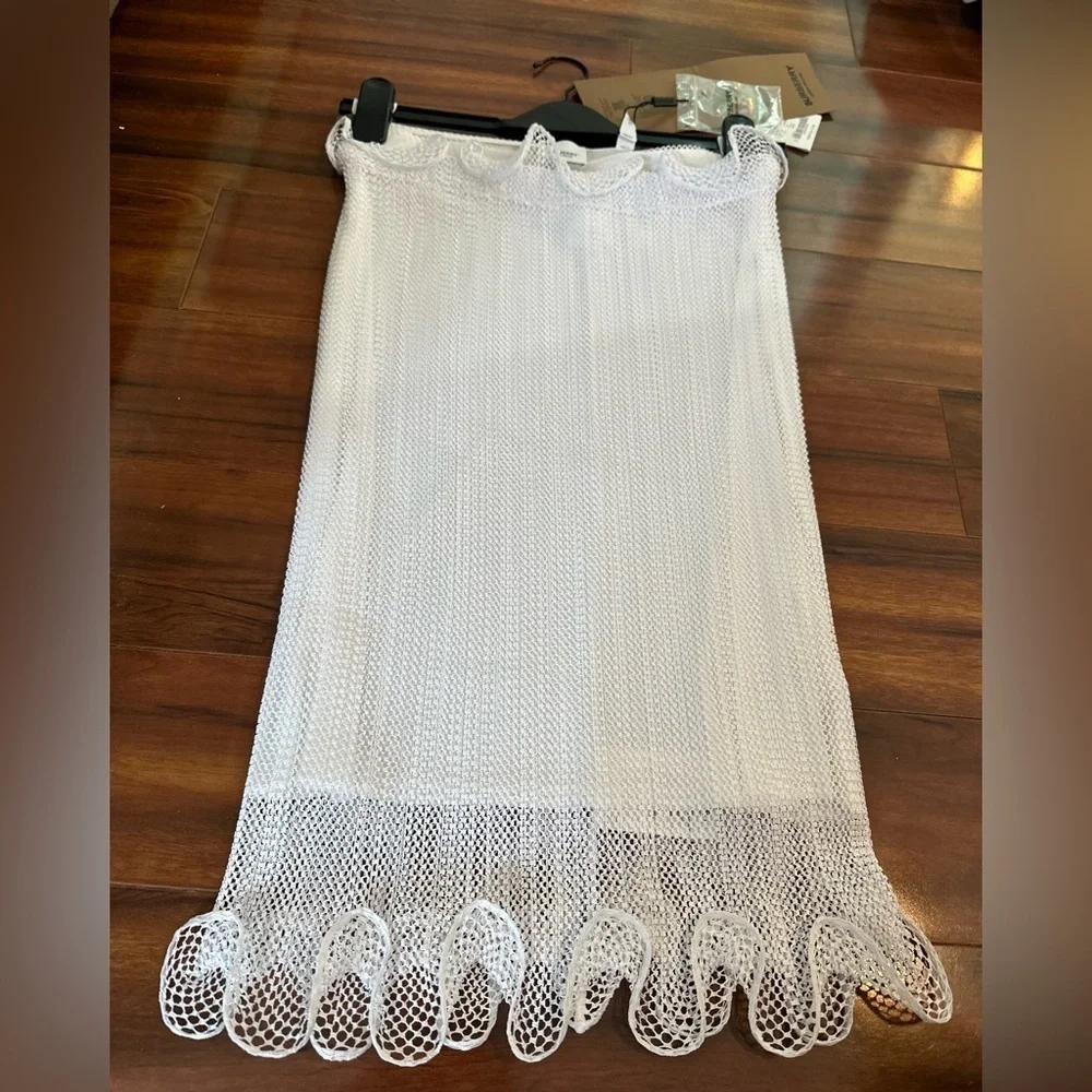 NWT BURBERRY OPTIC WHITE RUFFLED DETAIL PENCIL SKIRT